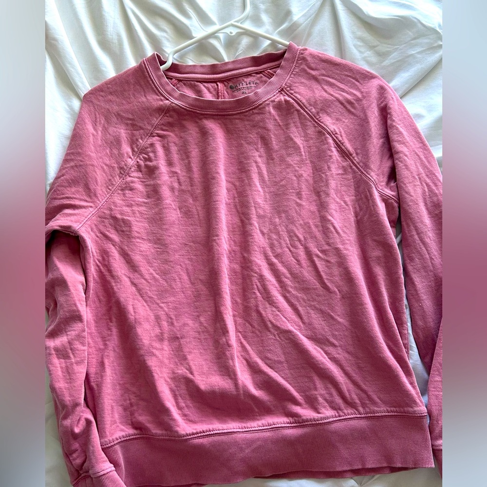 ATHLETA LONG SLEEVE TOP